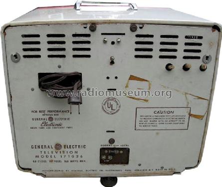 17T026 ; General Electric Co. (ID = 685863) Television