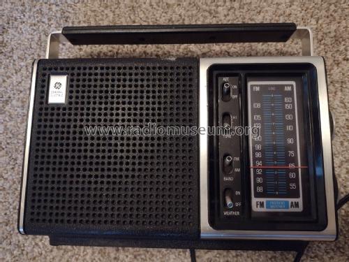 7-2870A ; General Electric Co. (ID = 2664333) Radio