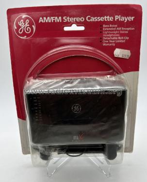 AM/FM Stereo Cassette Player 3-5468; General Electric Co. (ID = 2981254) Radio