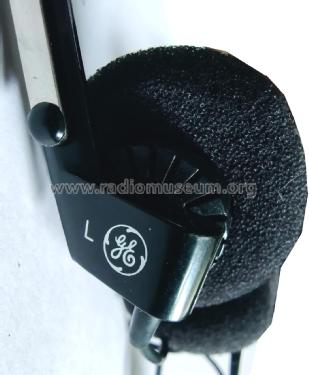 AM/FM Stereo Headset 7-1637A; General Electric Co. (ID = 2872744) Radio