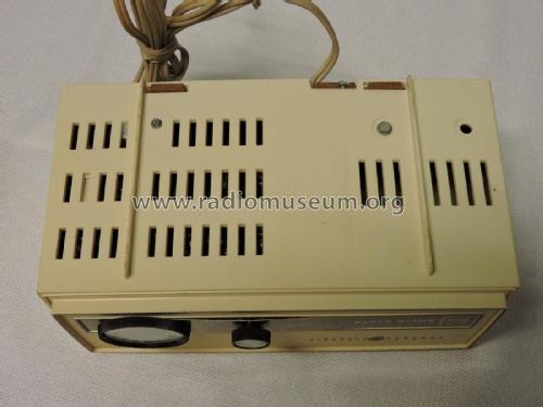 AM Solid State T1132B; General Electric Co. (ID = 2411777) Radio