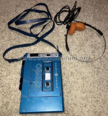 Battery Operated Stereo Cassette Player 3-5270A; General Electric Co. (ID = 2979597) Enrég.-R