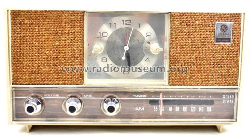 C1483B ; General Electric Co. (ID = 2689490) Radio