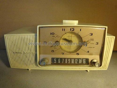 C415C ; General Electric Co. (ID = 1546323) Radio