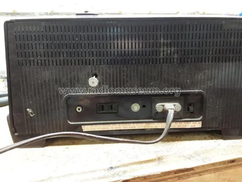 C420A ; General Electric Co. (ID = 2790424) Radio