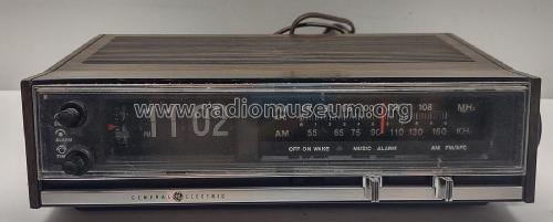 C4320A; General Electric Co. (ID = 2858765) Radio