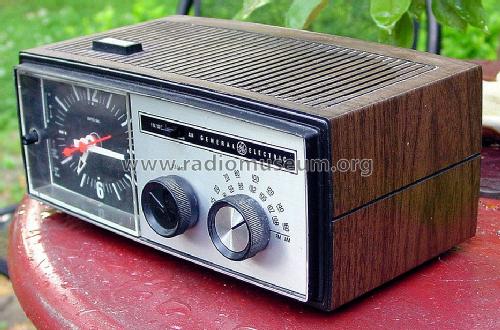 C4506F; General Electric Co. (ID = 1236660) Radio