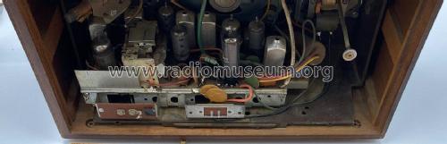 C540A ; General Electric Co. (ID = 2859012) Radio