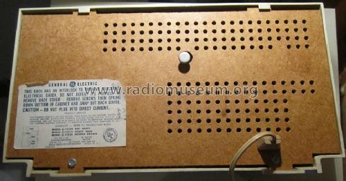 C-1450A ; General Electric Co. (ID = 1408992) Radio