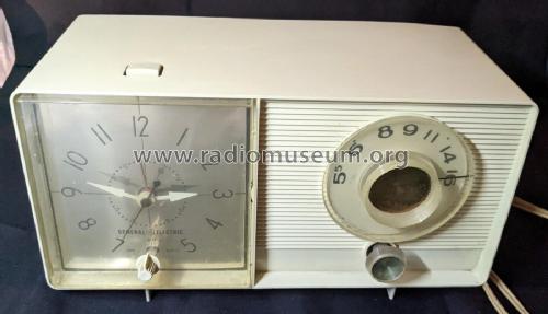 C-403A; General Electric Co. (ID = 2822646) Radio