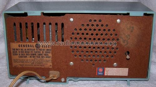 C-404B Blue; General Electric Co. (ID = 1582050) Radio