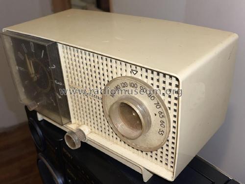 C-435A ; General Electric Co. (ID = 2858946) Radio