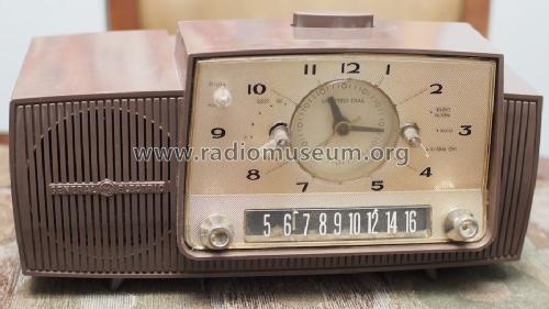 C-482A ; General Electric Co. (ID = 1602656) Radio