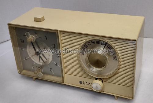 C-505A ; General Electric Co. (ID = 2714491) Radio