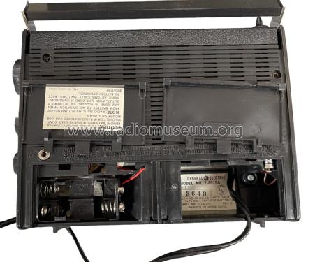 CB Monitor 7-2915A; General Electric Co. (ID = 2841225) Radio