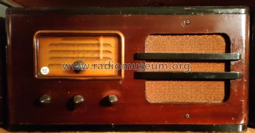 F-70 ; General Electric Co. (ID = 2768892) Radio