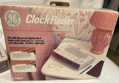 FM/AM Electronic Digital Clock Radio 7-4657A; General Electric Co. (ID = 2907941) Radio