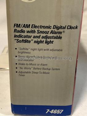 FM/AM Electronic Digital Clock Radio 7-4657A; General Electric Co. (ID = 2907943) Radio