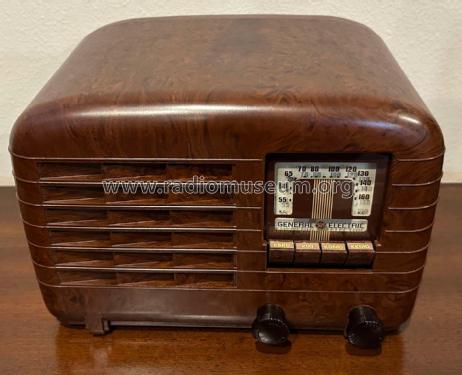 H-610U ; General Electric Co. (ID = 3013023) Radio