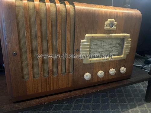 HE-740 ; General Electric Co. (ID = 2986110) Radio