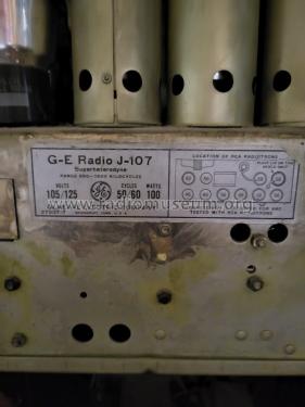 J-107 ; General Electric Co. (ID = 3107077) Radio