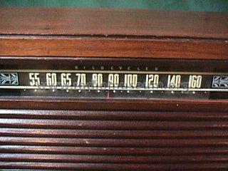 J-51 ; General Electric Co. (ID = 494305) Radio