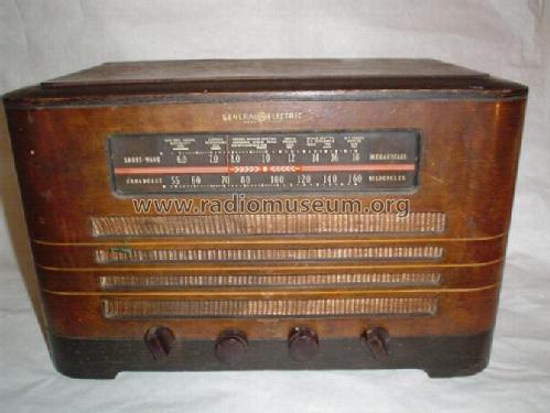 J-63 ; General Electric Co. (ID = 511232) Radio