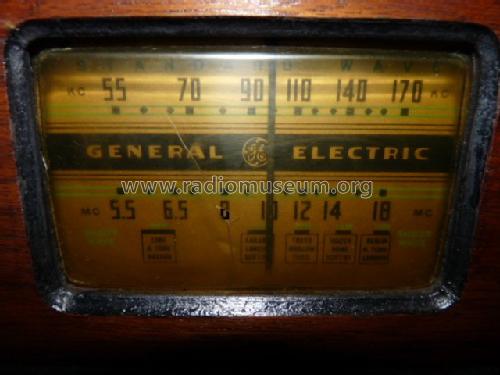 JE-531X ; General Electric Co. (ID = 1201559) Radio