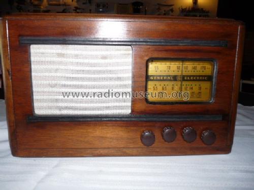 JE-531X ; General Electric Co. (ID = 1201560) Radio