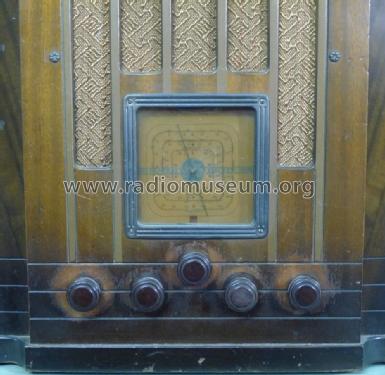 M-81 ; General Electric Co. (ID = 1282656) Radio