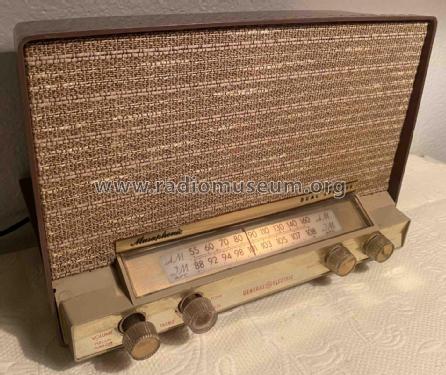 Musaphonic Dual Speaker T-210B; General Electric Co. (ID = 2776197) Radio