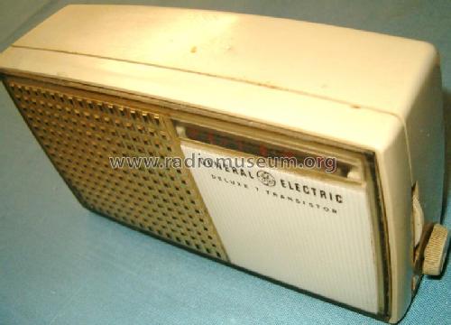 Deluxe 7 Transistor P-9011; General Electric Co. (ID = 418587) Radio