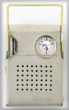 P-825A ; General Electric Co. (ID = 234600) Radio