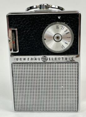 P-850 D ; General Electric Co. (ID = 2896986) Radio