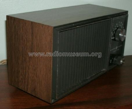 Solid State AM-FM T2215B; General Electric Co. (ID = 1863914) Radio