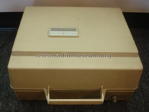 Solid State/Automatic Portable Record Player V631m; General Electric Co. (ID = 1711881) R-Player