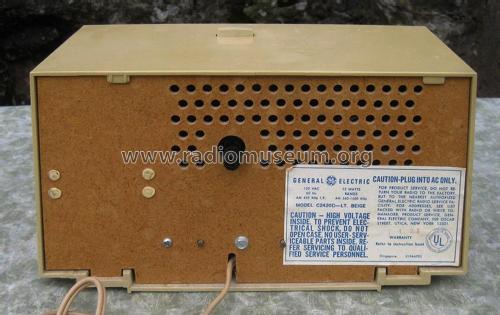 Solid State Clock Radio C2420D-LT. Beige; General Electric Co. (ID = 3042794) Radio