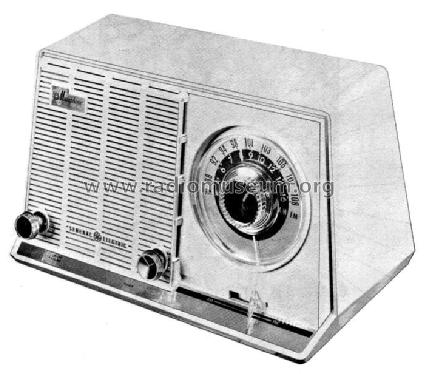 T135A ; General Electric Co. (ID = 604343) Radio