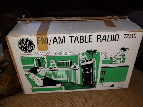 Solid State T2210A; General Electric Co. (ID = 2864297) Radio