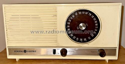 T255A ; General Electric Co. (ID = 2903325) Radio