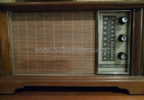 T-200A ; General Electric Co. (ID = 1604512) Radio