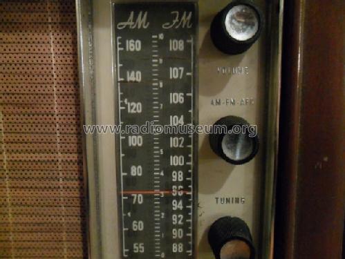 T-200A ; General Electric Co. (ID = 1604513) Radio