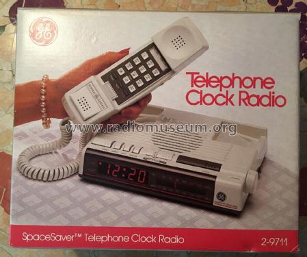 Telephone Clock Radio EA2-9711A; General Electric Co. (ID = 2859129) Radio