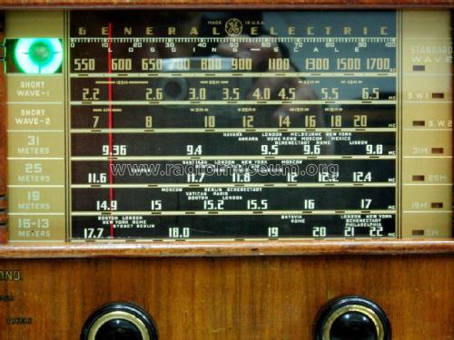 X-118 ; General Electric Co. (ID = 2006750) Radio