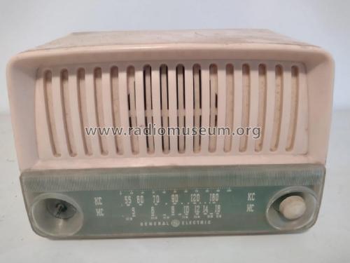 MB-125; General Electric Do (ID = 2877902) Radio