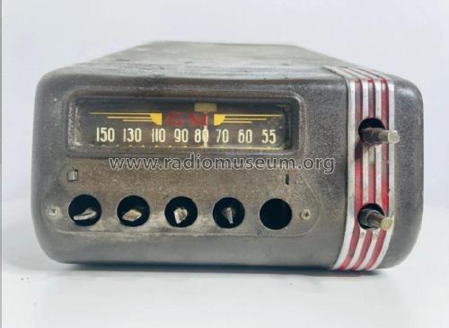 639A; General Motors of (ID = 2957658) Car Radio