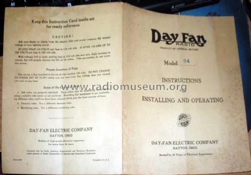 DayFan 93 ; General Motors Radio (ID = 930414) Radio