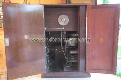 'Hearthside' 4-Valve Cabinet Receiving Set G.R.C. 52; General Radio Co. (ID = 1720018) Radio