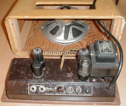 BR-9 ; Gibson Manufacturing (ID = 811904) Ampl/Mixer