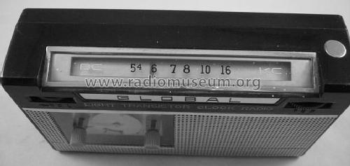 Eight Transistor Clock Radio GRC-715; Global Mfg. Co.; (ID = 1545011) Radio